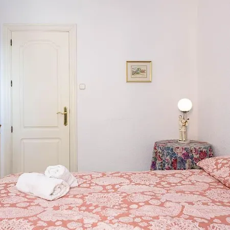 El Palo Beach Apartment *